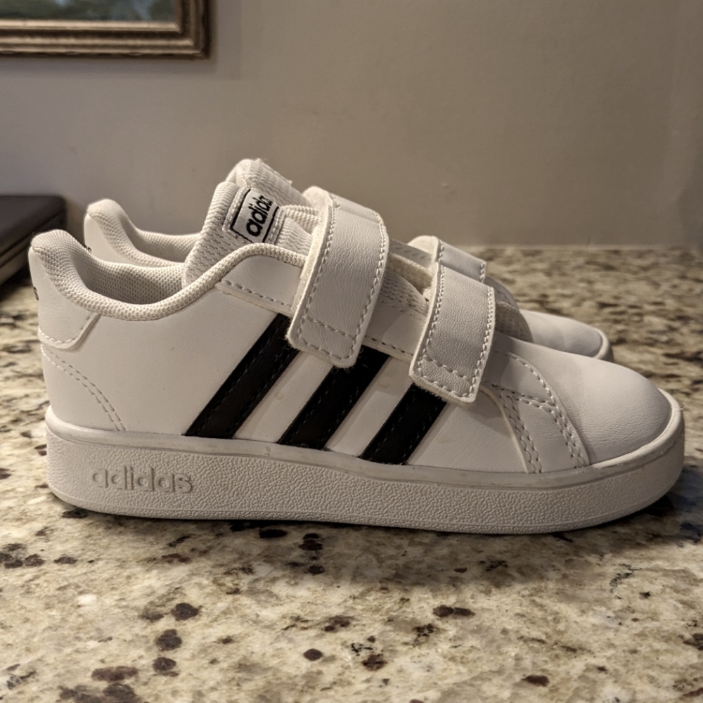 Adidas Grand Court 2.0